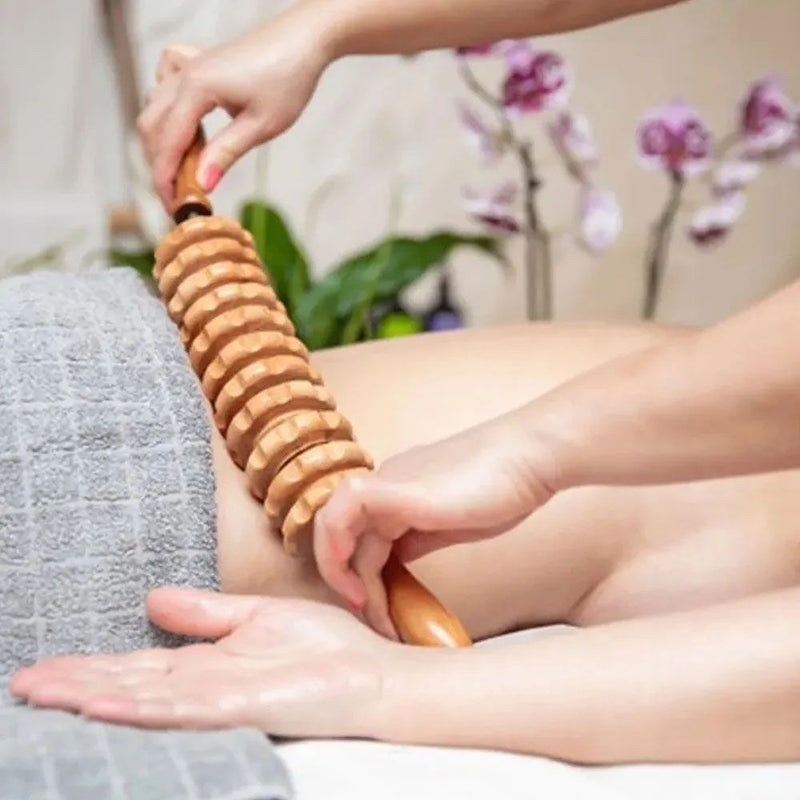 Kit 2 Peças Massageador Maderoterapia Rolo Bastão Espiga Corporal + Massageador de Pés de Madeira Terapia Natural
